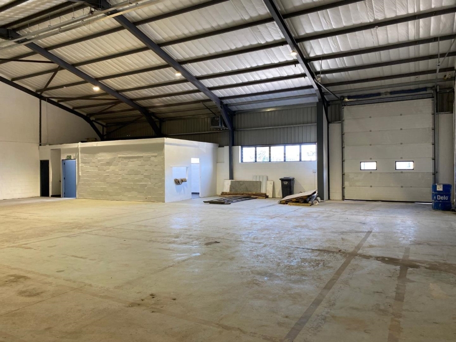 To Let Commercial Property for Rent in Retreat Western Cape